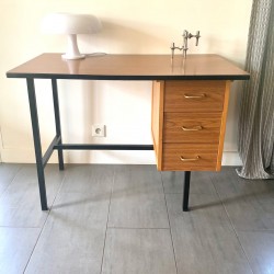 Bureau moderniste